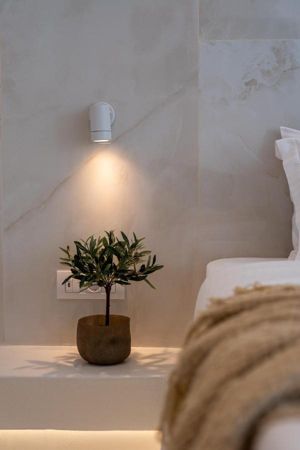 Cycladic Suites & Spa Fira  Exterior foto