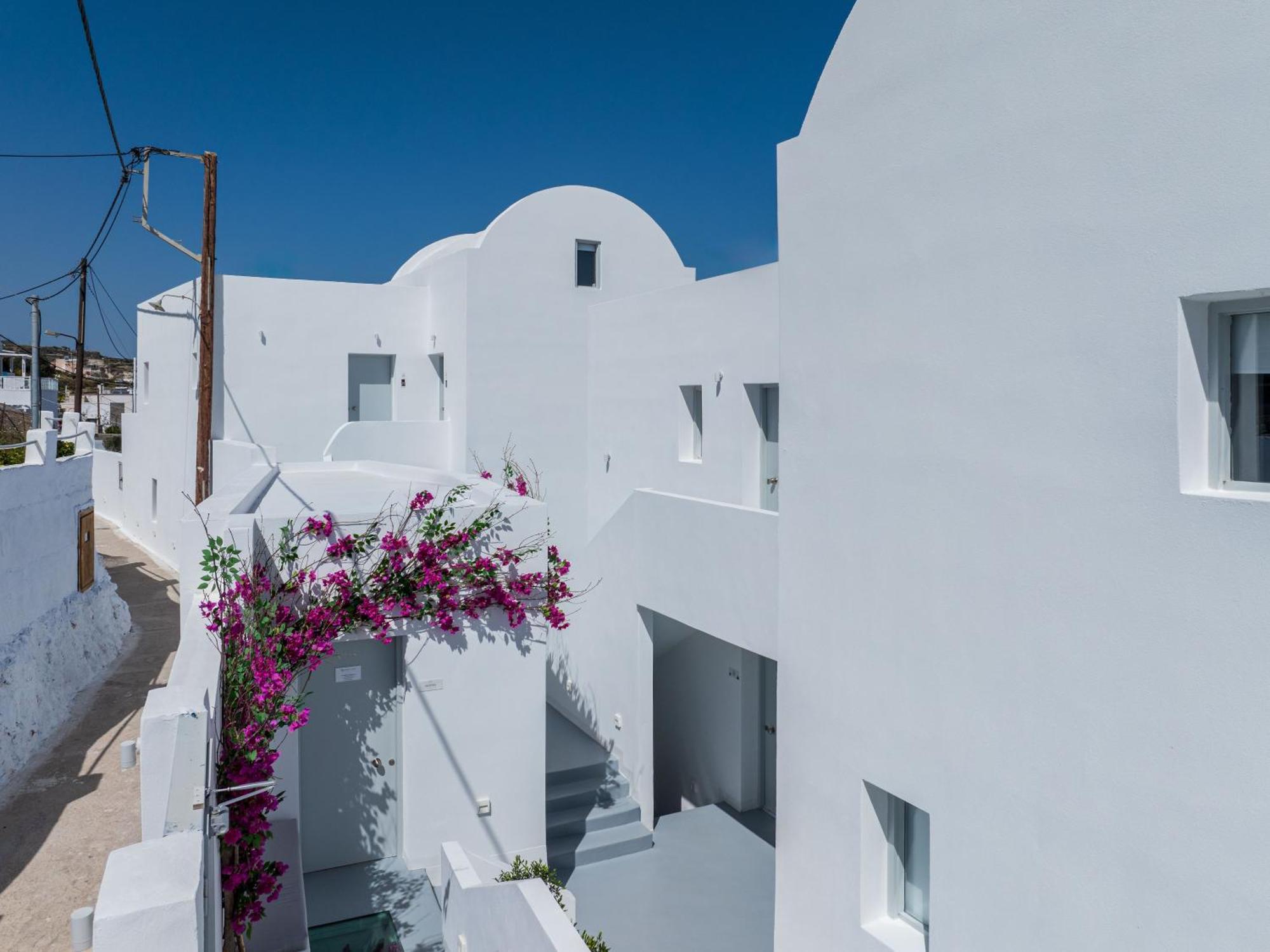 Cycladic Suites & Spa Fira  Exterior foto